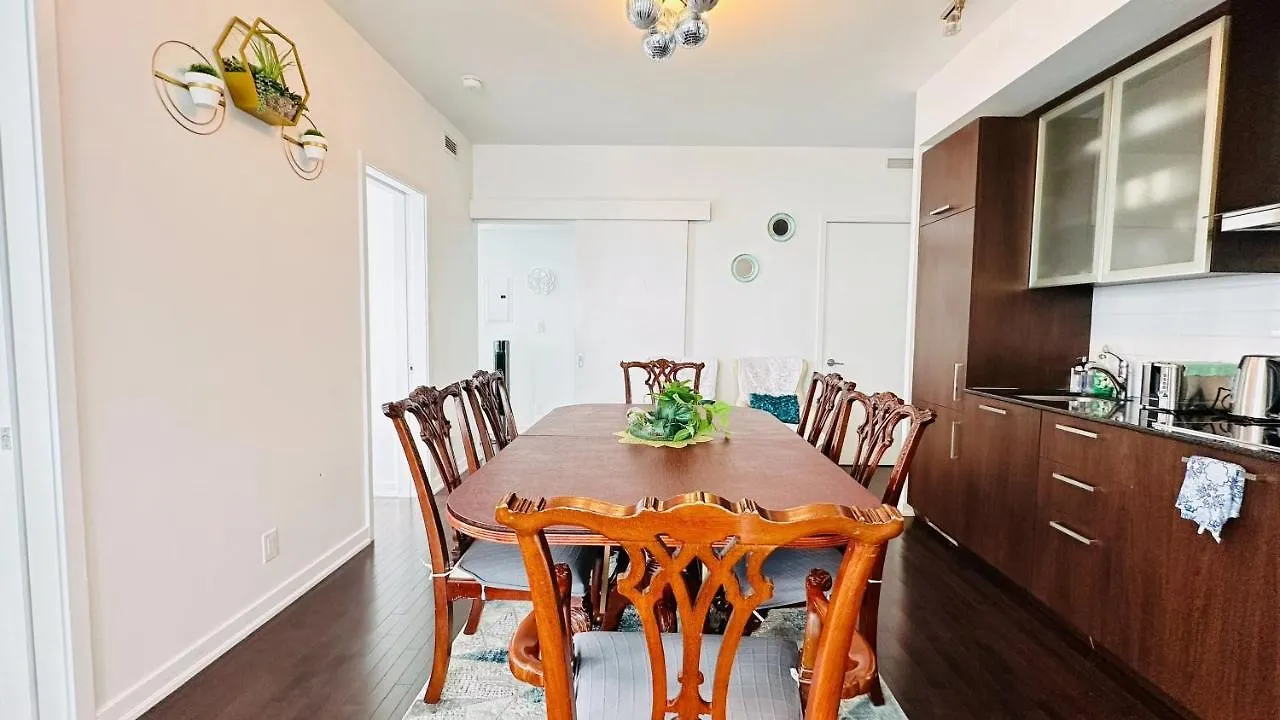Comfort Opulence Suites 3 Bedroom Suite With Panoramic Cn Tower Lake View Toronto 0*,